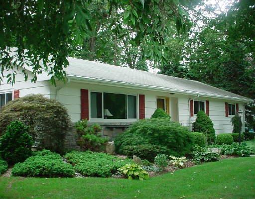 10 Sun Ridge Lane Stratford, CT 06614 - Photo 1 of 1 Gallery Image 1