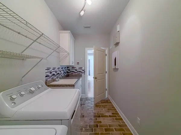 $3,350 | 2508 Goldenrod Way, Tallahassee, FL 32311