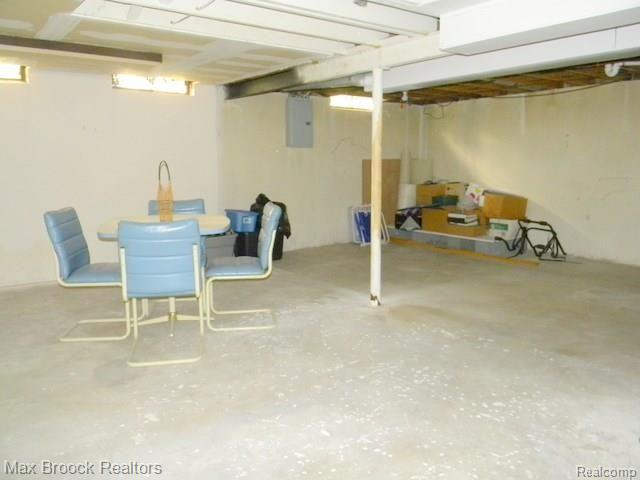 971 Cambridge Road Berkley, MI 48072 - Photo 13 of 16 BASEMENT - VIEW 2