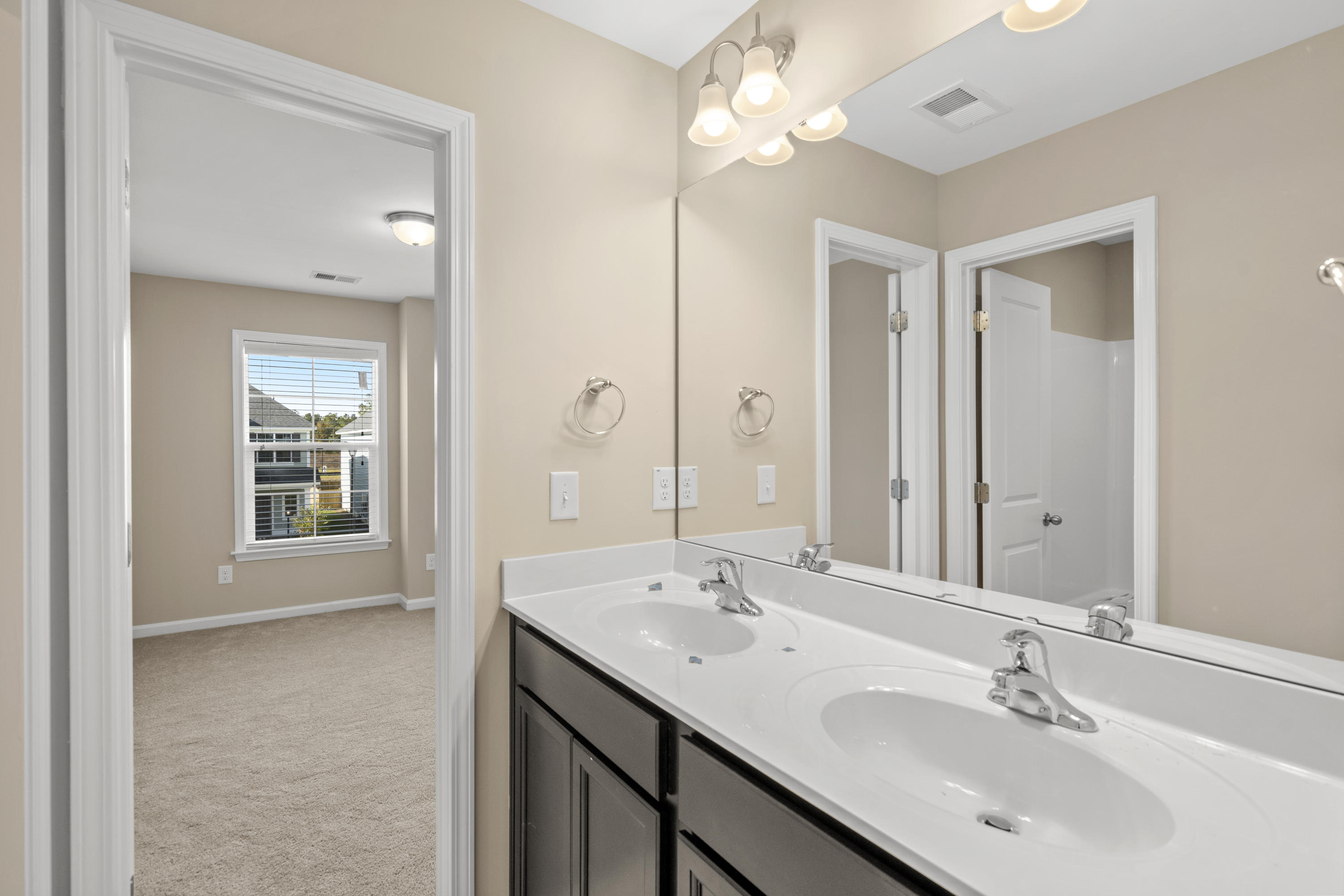 708 Sportsman Road Moncks Corner, SC 29461 - Photo 44 of 51 SDH06585