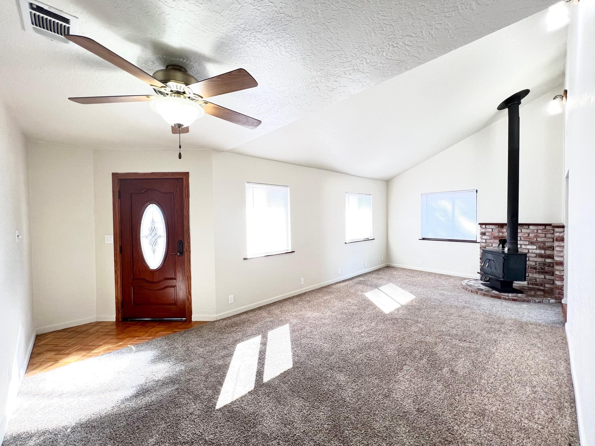 1431 Marsh Road Eureka, CA 95501 - Photo 3 of 47