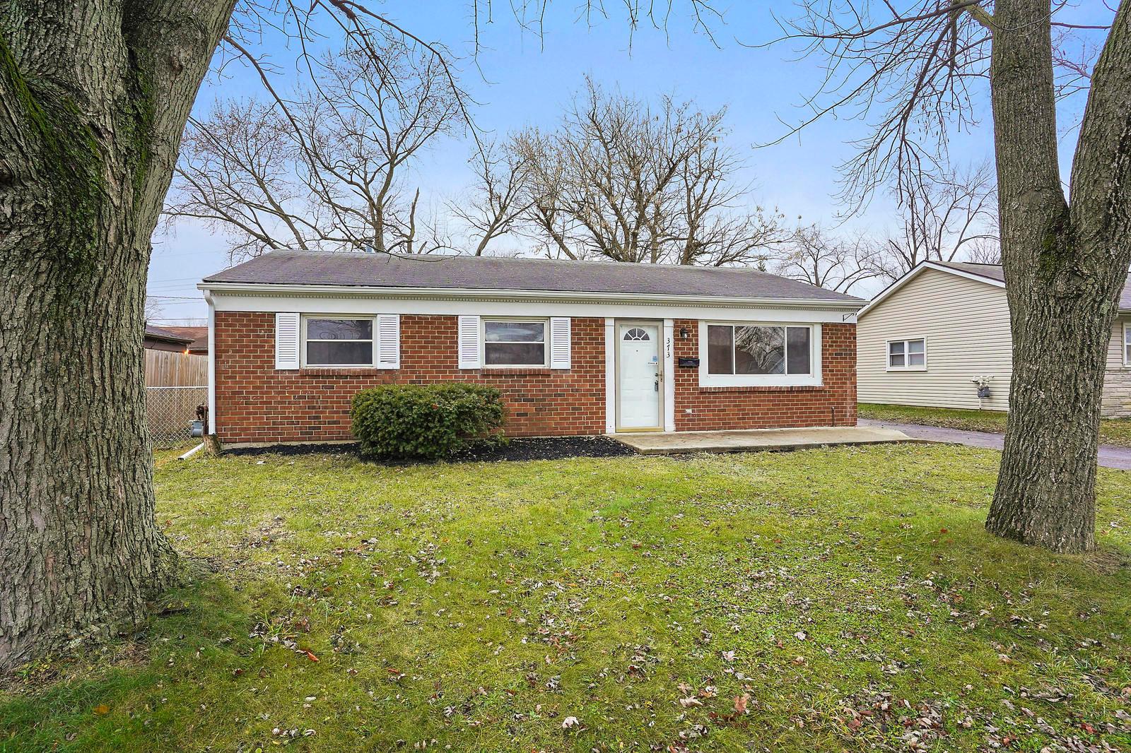 373 Lombard Road Columbus, OH 43228 - Photo 2 of 25 Gallery Image 2
