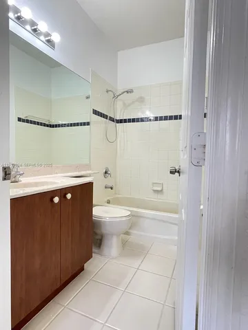 $3,100 | 14934 Southwest 41st Lane, Unit 14934, Miami, FL 33185