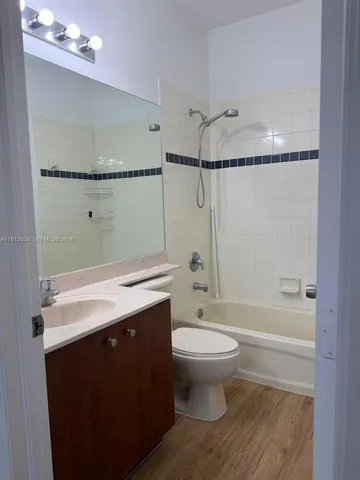 $3,300 | 14934 Southwest 41st Lane, Unit 14934, Miami, FL 33185