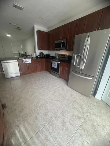 $3,100 | 14934 Southwest 41st Lane, Unit 14934, Miami, FL 33185