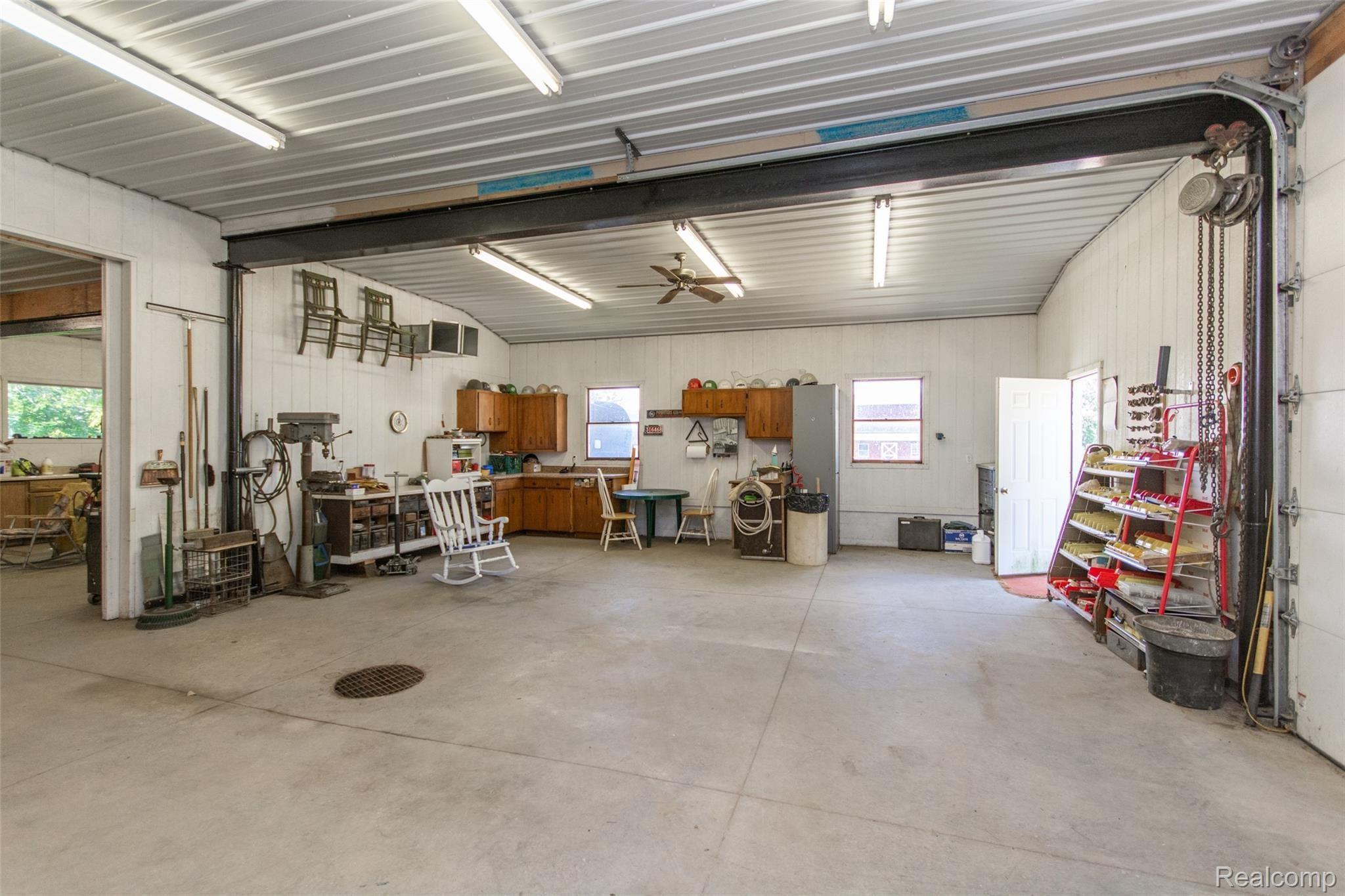 5473 Burns Line Road Croswell, MI 48422 - Photo 34 of 40 DSC_0815.jpg