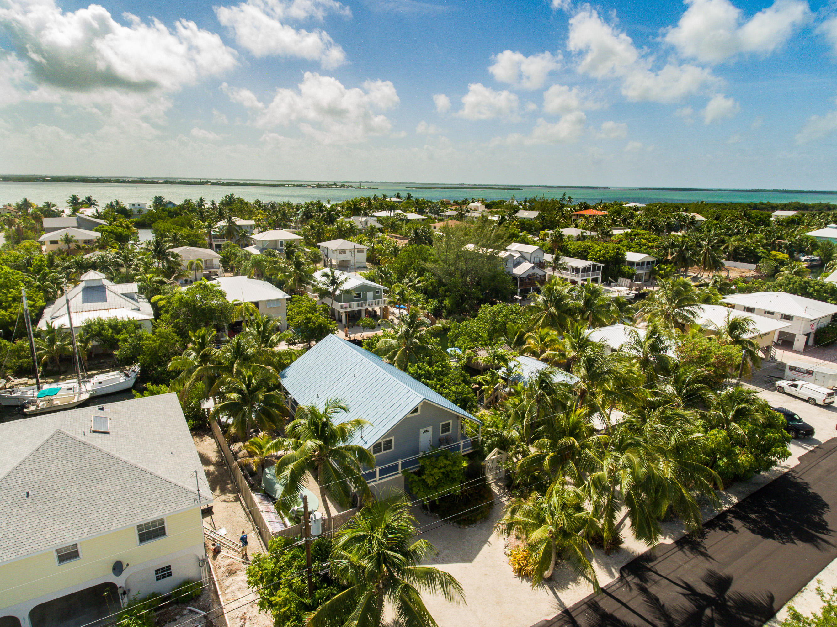 641 Pirates Road Summerland Key, FL 33042 - Photo 1 of 35 002 - full