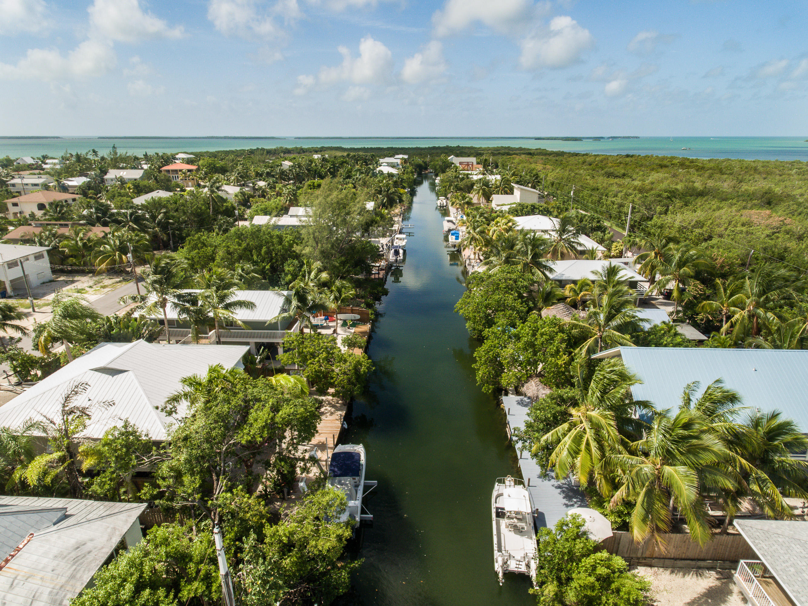 641 Pirates Road Summerland Key, FL 33042 - Photo 2 of 35 006 - full