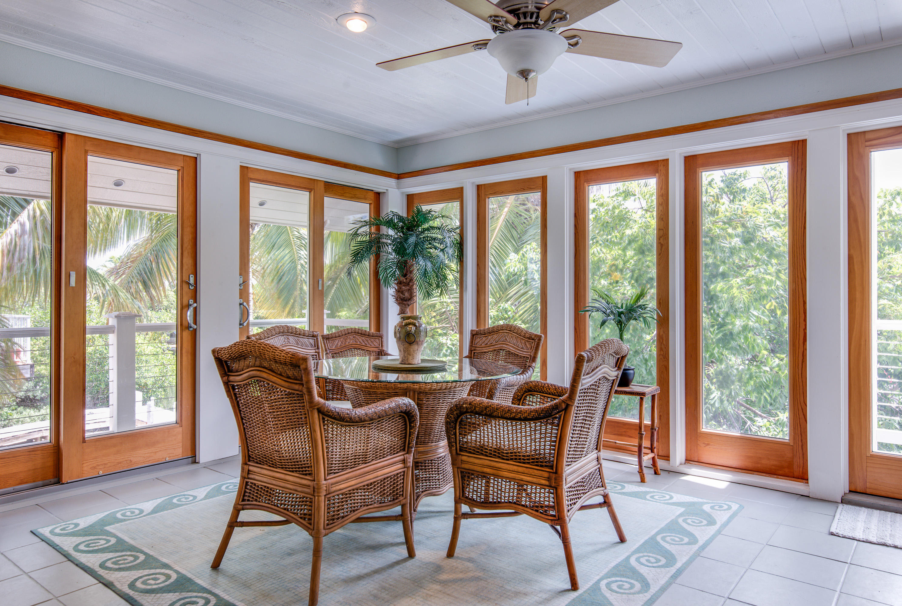 641 Pirates Road Summerland Key, FL 33042 - Photo 5 of 35 040 - full