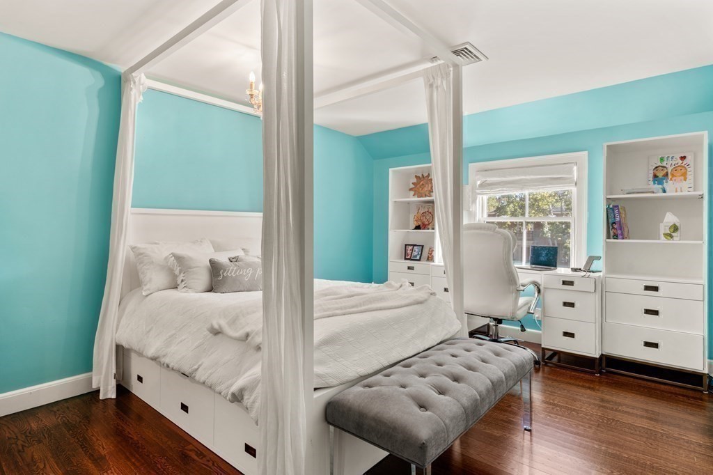 58 Ferncroft Road Newton, MA 02468 - Photo 13 of 41