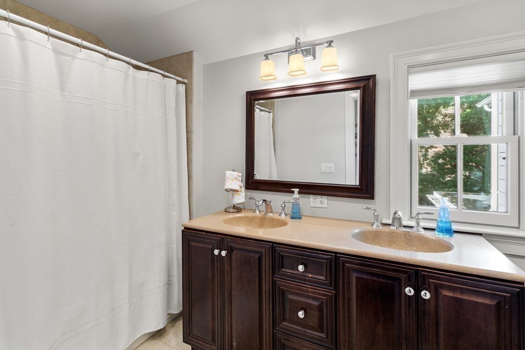 58 Ferncroft Road Newton, MA 02468 - Photo 25 of 41