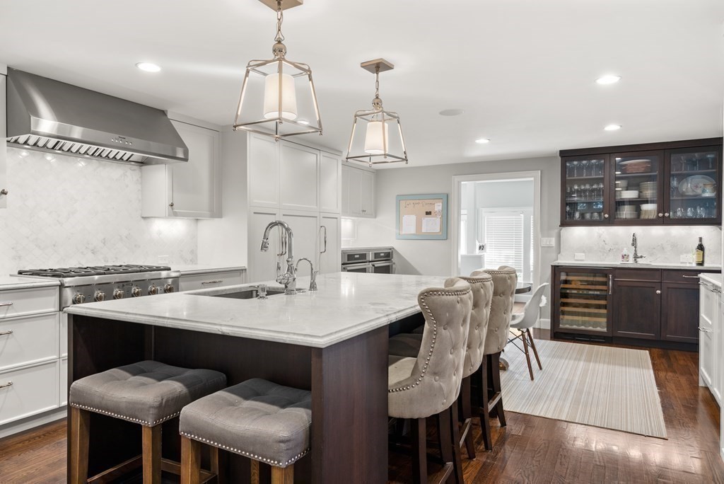 58 Ferncroft Road Newton, MA 02468 - Photo 3 of 41