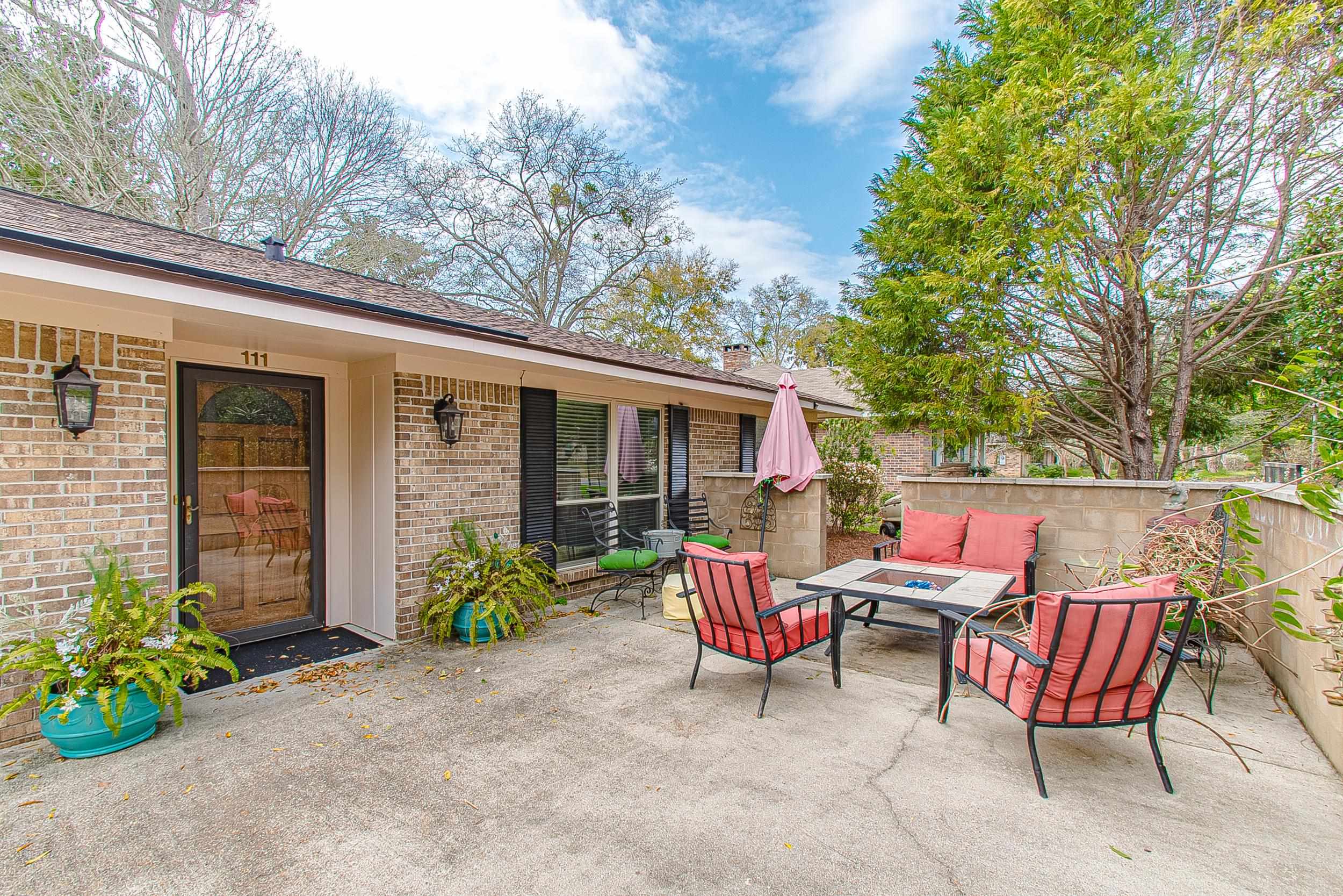 111 Spring Drive Fairhope, AL 36532 - Photo 7 of 50