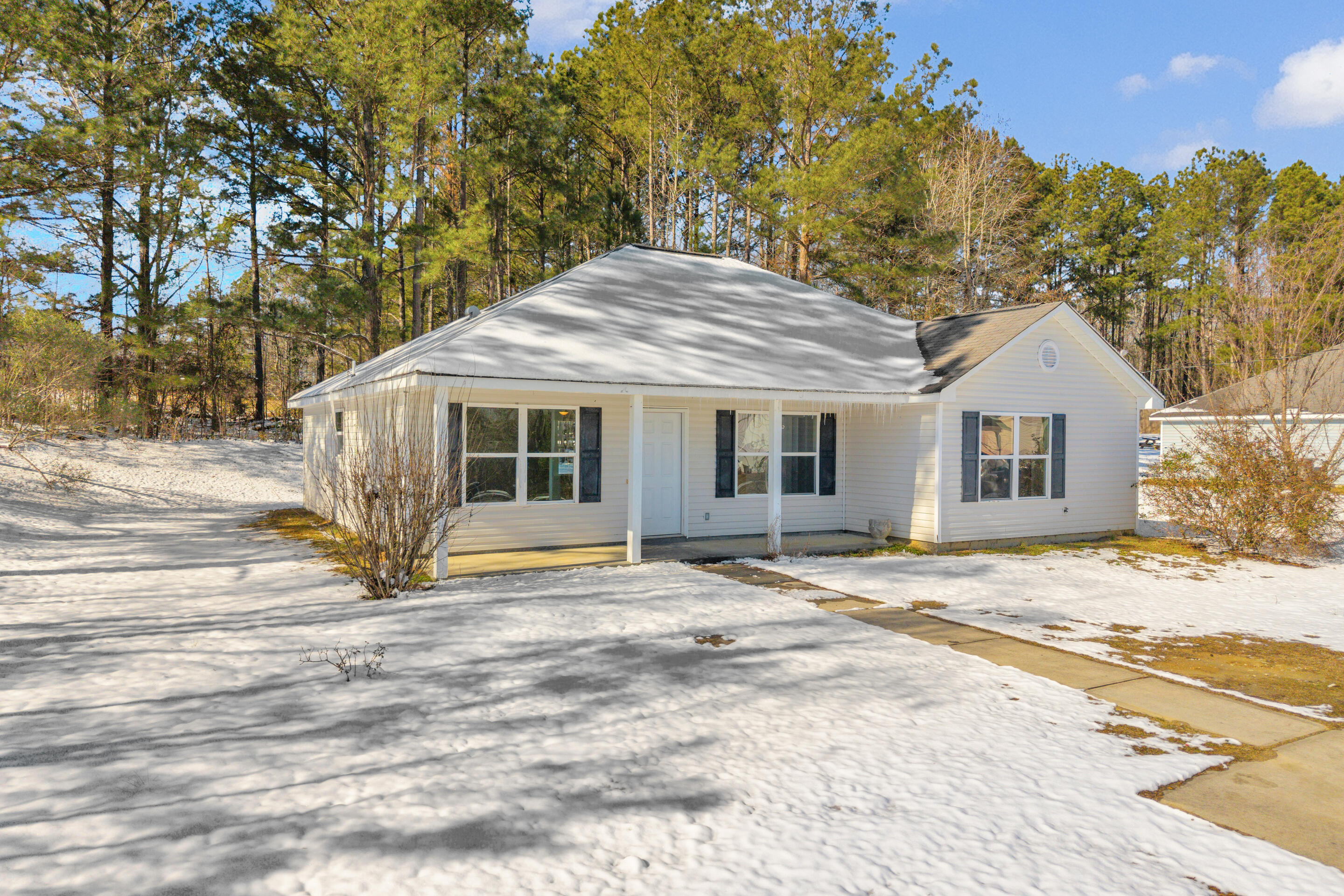 1213 Northview Extension Thomson, GA 30824 - Photo 4 of 58 19