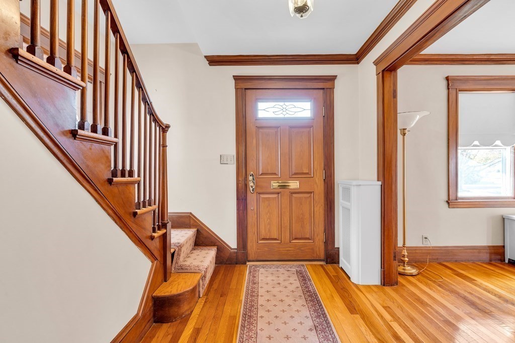 47 Governor Road Stoneham, MA 02180 - Photo 3 of 27 Gallery Image 3