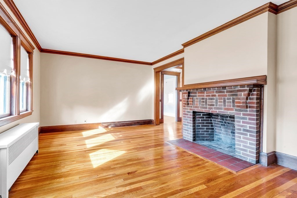 47 Governor Road Stoneham, MA 02180 - Photo 6 of 27 Gallery Image 6