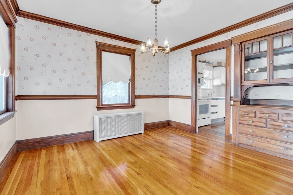 47 Governor Road Stoneham, MA 02180 - Photo 9 of 27 Gallery Image 9
