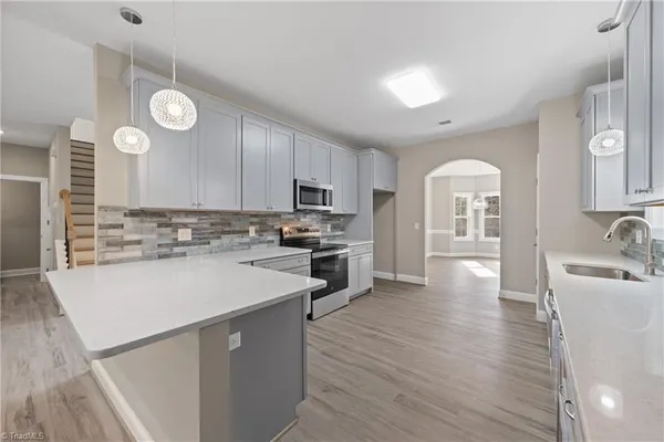 $549,900 | 1885 Paragon Drive, Winston-Salem, NC 27127