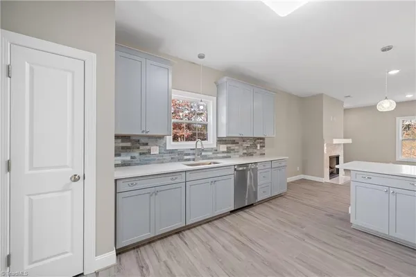 $549,900 | 1885 Paragon Drive, Winston-Salem, NC 27127