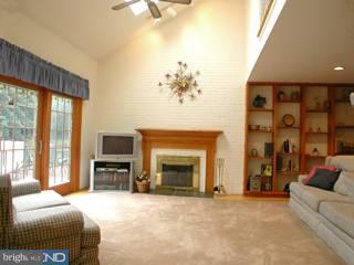1099 Armstrong Court Wayne, PA 19087 - Photo 5 of 6