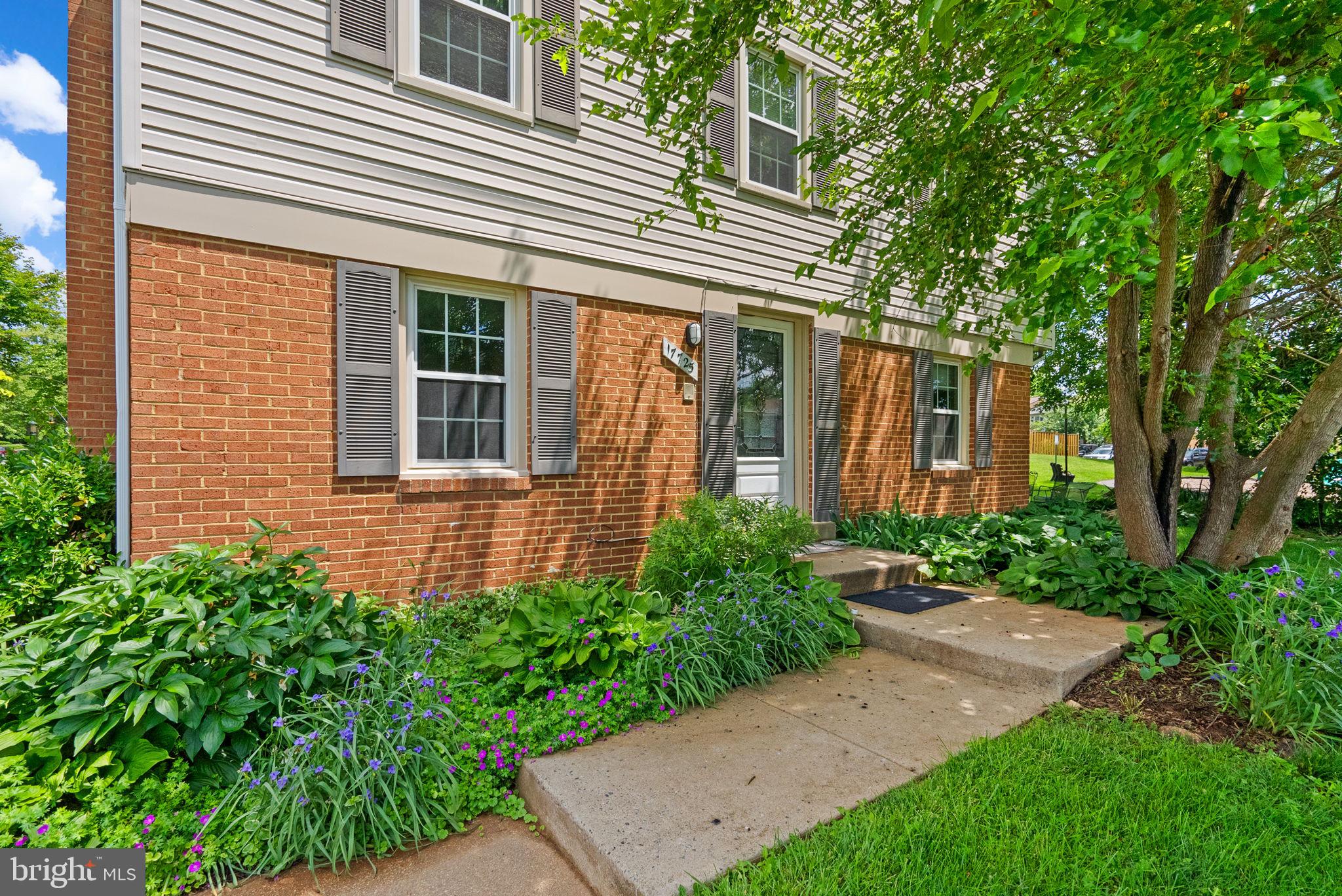 17725 Buehler Road, Unit 14 Olney, MD 20832 - Photo 3 of 30 Gallery Image 3