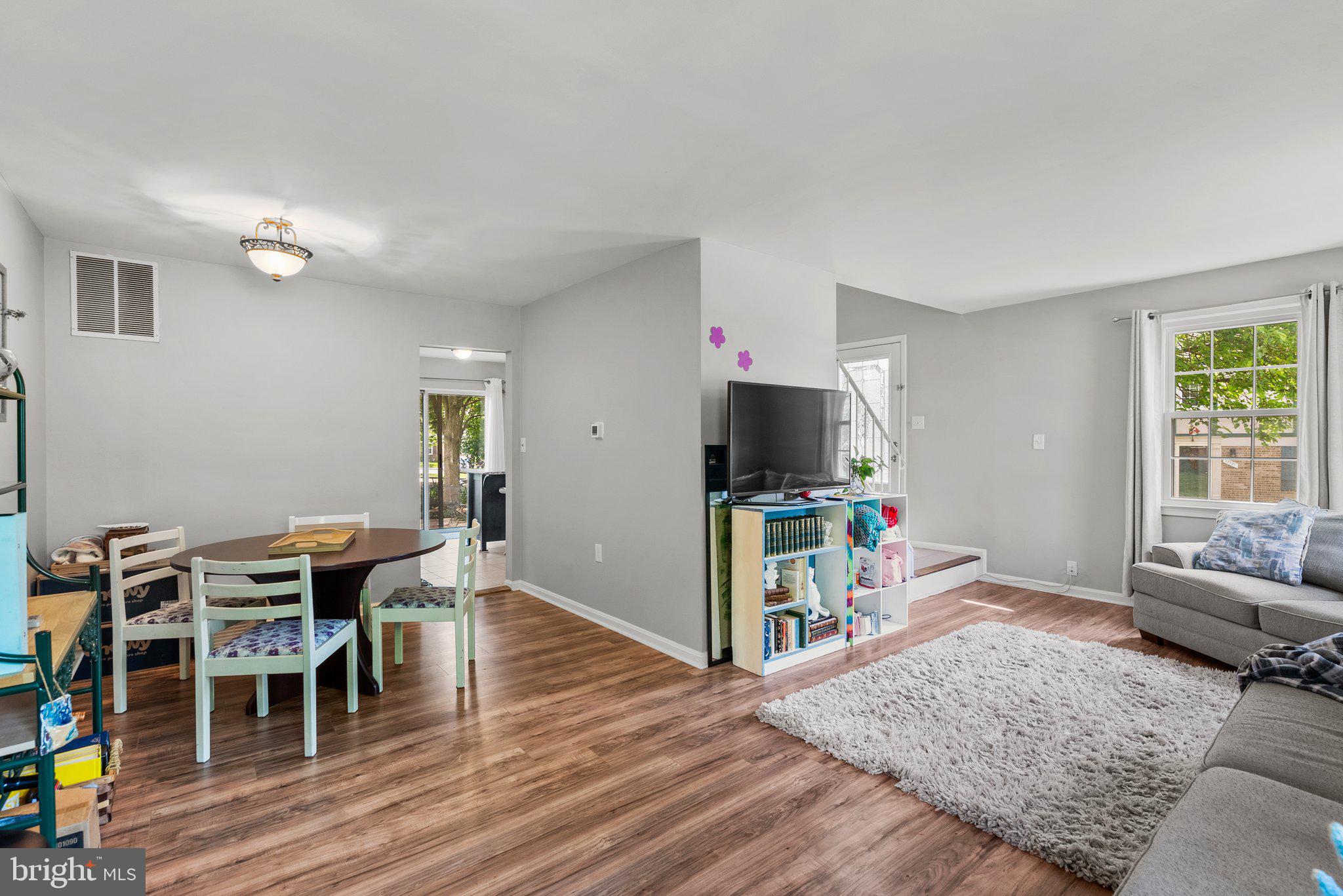 17725 Buehler Road, Unit 14 Olney, MD 20832 - Photo 5 of 30 Gallery Image 5