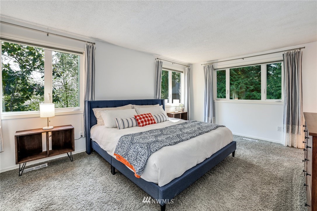 18617 129th Avenue Northeast Bothell, WA 98011 - Photo 19 of 40 Gallery Image 19