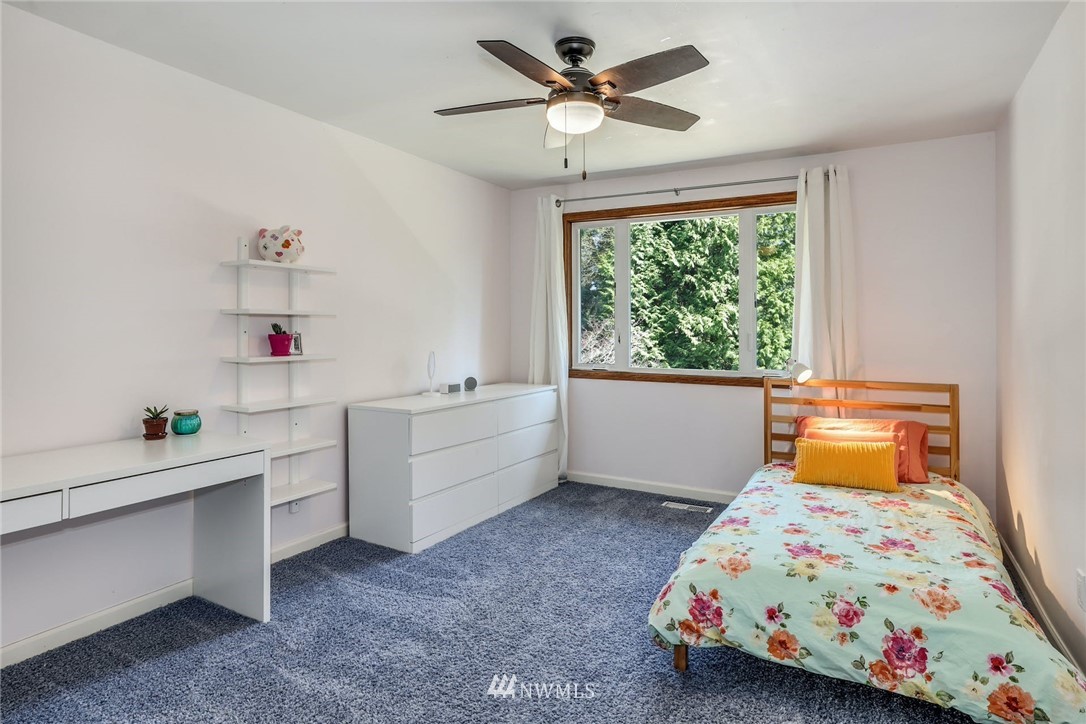 18617 129th Avenue Northeast Bothell, WA 98011 - Photo 22 of 40 Gallery Image 22