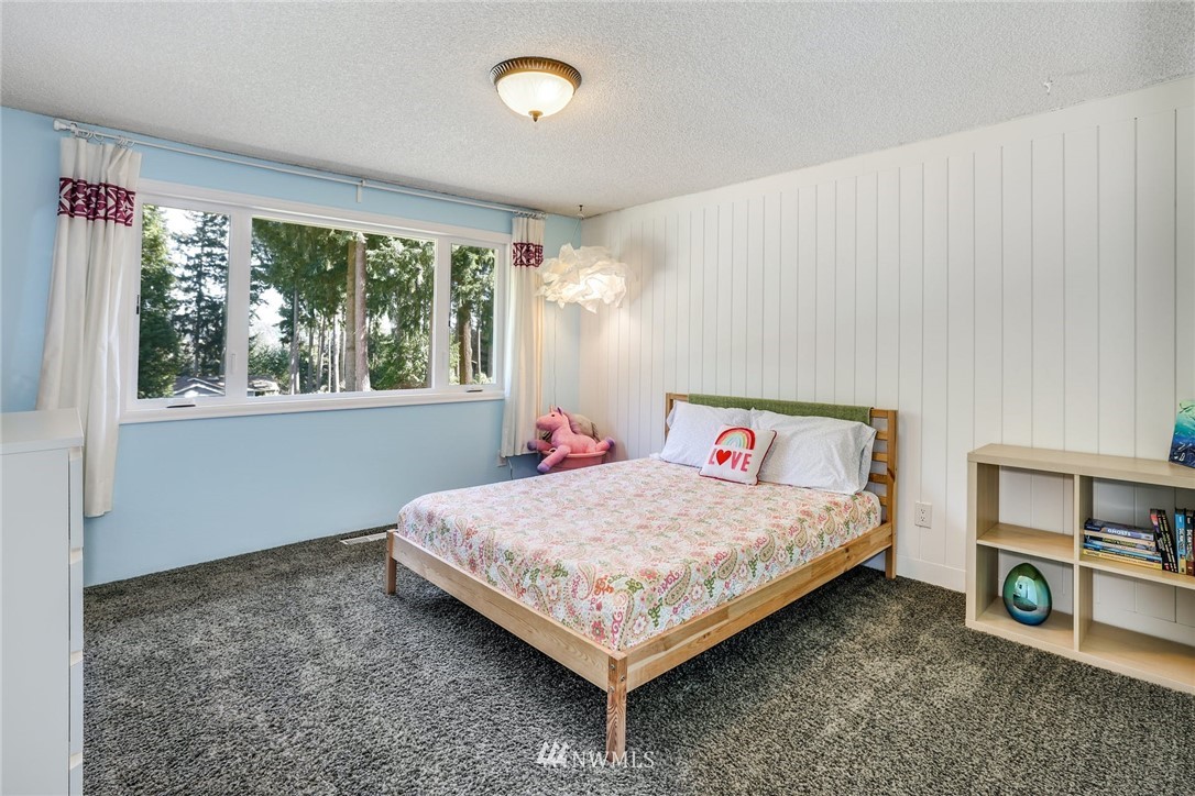18617 129th Avenue Northeast Bothell, WA 98011 - Photo 25 of 40 Gallery Image 25