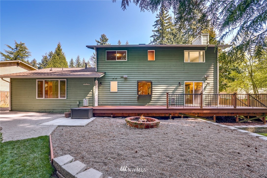 18617 129th Avenue Northeast Bothell, WA 98011 - Photo 32 of 40 Gallery Image 32