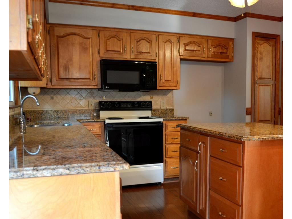 807 South Ridge Road Burlington, NC 27217 - Photo 3 of 22 Gallery Image 3