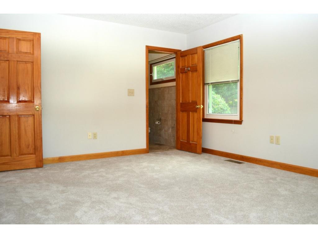807 South Ridge Road Burlington, NC 27217 - Photo 9 of 22 Gallery Image 9