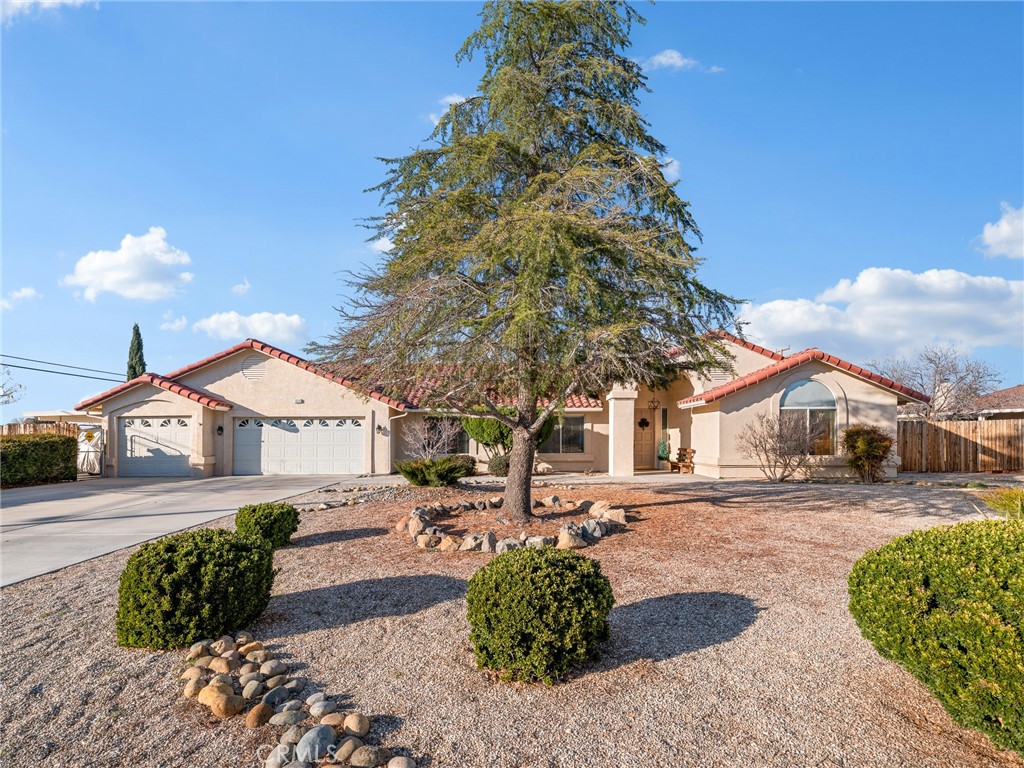 19544 Oneida Road Apple Valley, CA 92307 - Photo 1 of 1 Gallery Image 1
