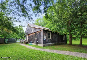 $249,000 | 1052 Beaver Pond Road, Williamstown, MA 01267