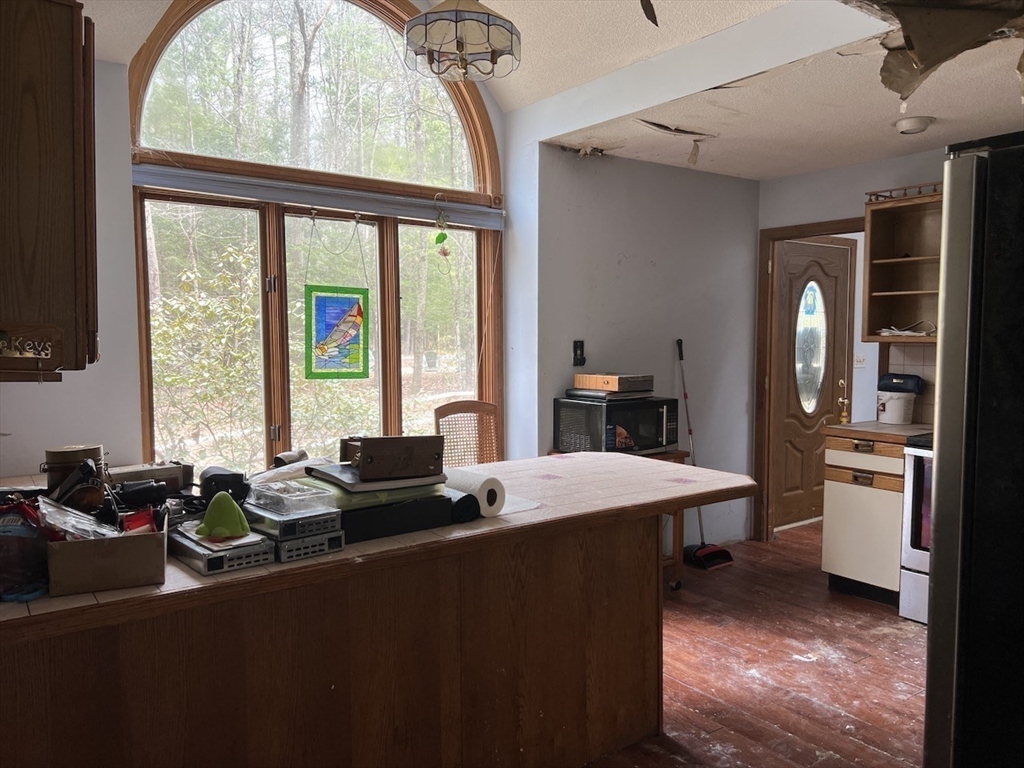 45 Honey Pot Road Southwick, MA 01077 - Photo 19 of 38 Gallery Image 19