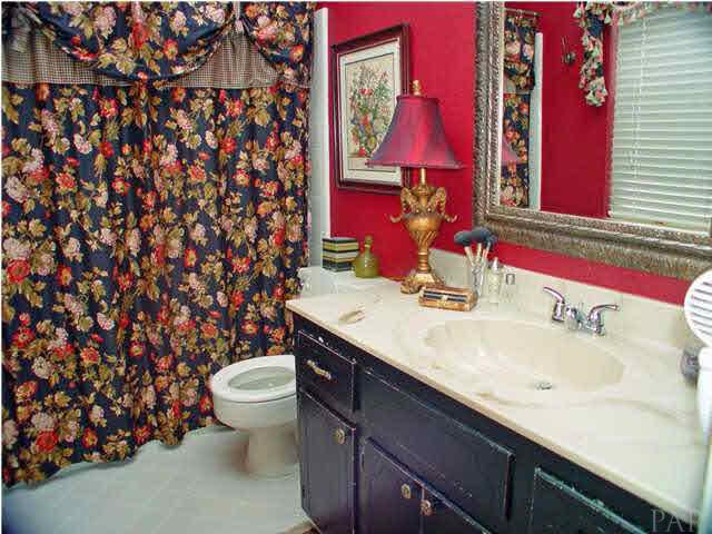 121 Dean Road Pensacola, FL 32503 - Photo 12 of 17 Gallery Image 12