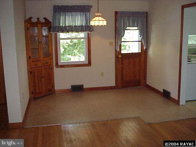 240 Forge Hill Road Mount Wolf, PA 17347 - Photo 2 of 4 Gallery Image 2