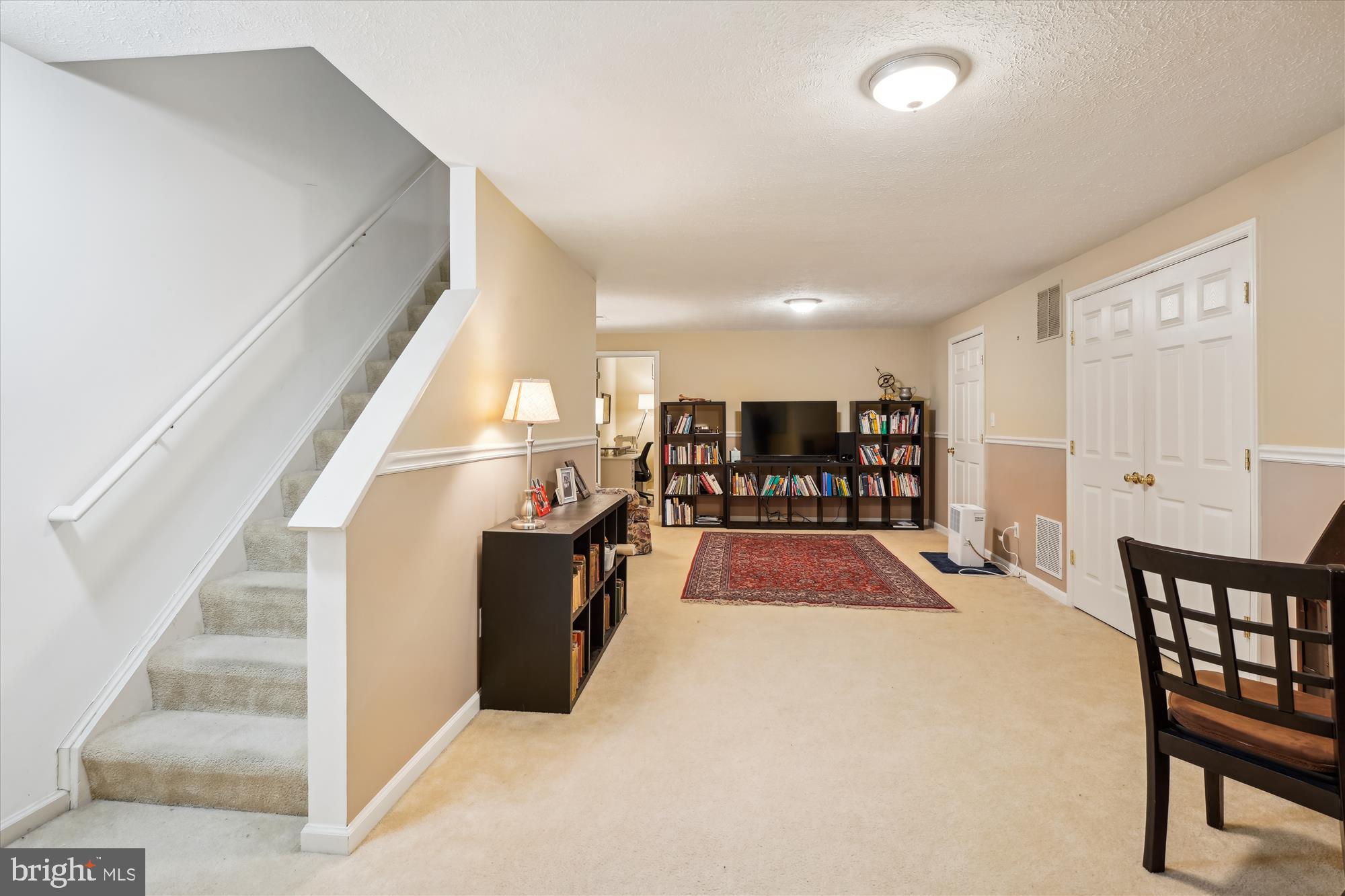217 Highland Ridge Avenue Gaithersburg, MD 20878 - Photo 20 of 47