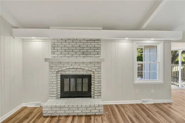 $299,500 | 9825 Potter Circle, Kansas City, MO 64134