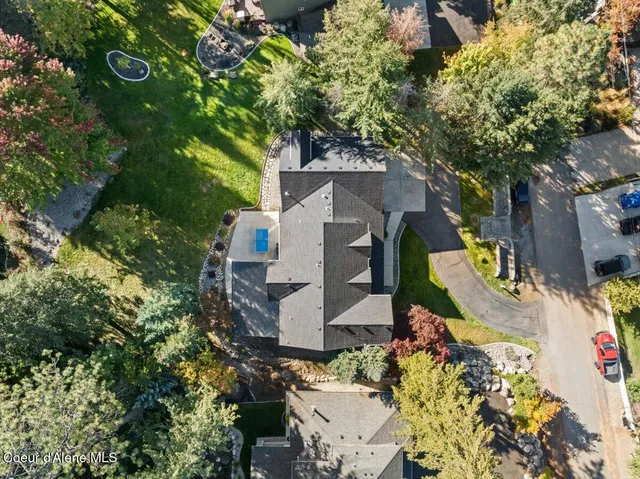 $1,395,000 | 2918 East Point Hayden Drive, Hayden, ID 83835