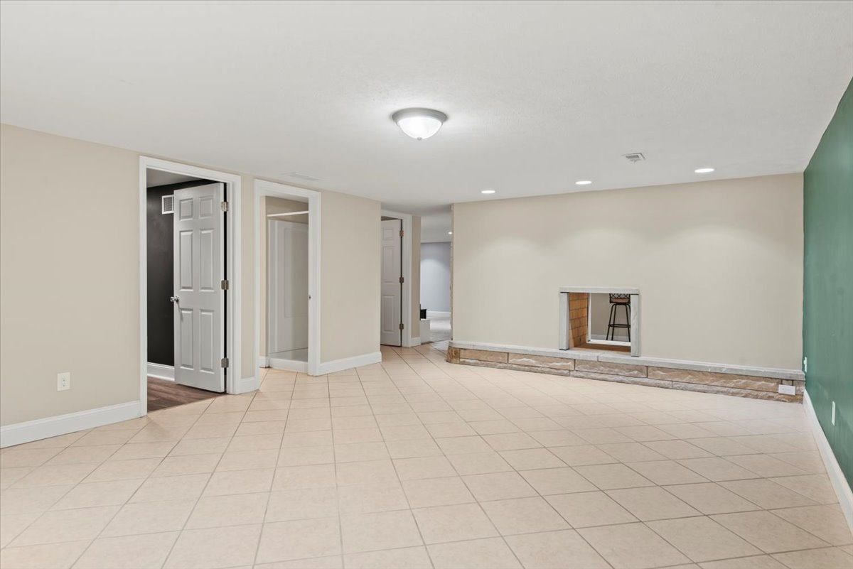 15 Mesa Road Springfield, IL 62702 - Photo 31 of 42