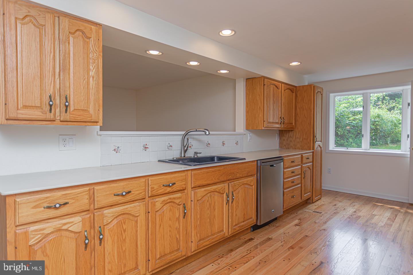29 Knuckles Road Green Lane, PA 18054 - Photo 8 of 33