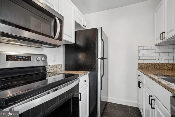 $2,950 | 820 South Washington Street, Unit B, Alexandria, VA 22314