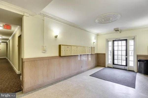 $2,950 | 820 South Washington Street, Unit B, Alexandria, VA 22314