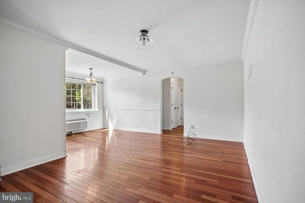 $2,950 | 820 South Washington Street, Unit B, Alexandria, VA 22314