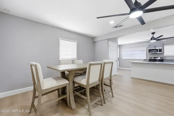 $2,100 | 9565 Carbondale Drive West, Unit B, Jacksonville, FL 32208