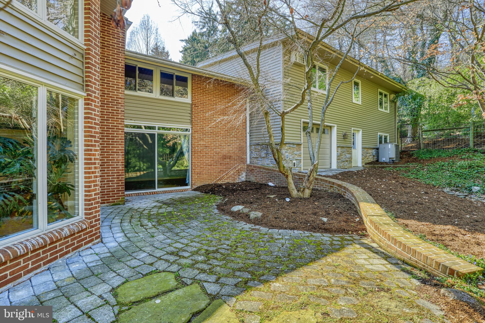 511 Shady Dell Road York, PA 17403 - Photo 16 of 97 Gallery Image 16