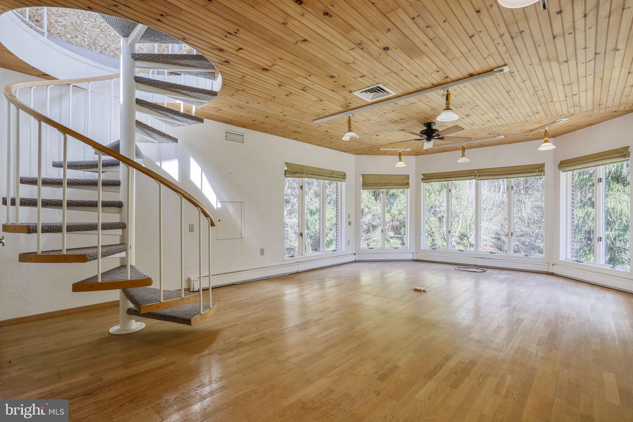 511 Shady Dell Road York, PA 17403 - Photo 64 of 97 Gallery Image 64