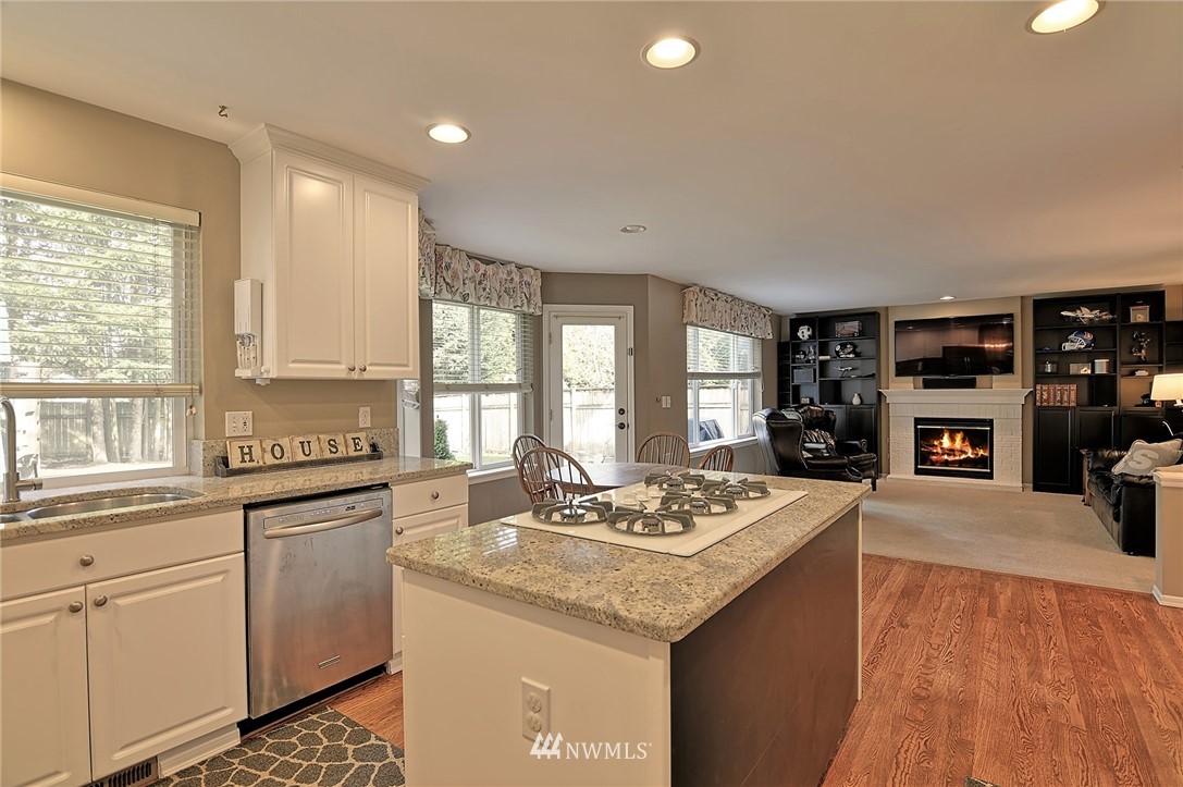 3219 181st Street Southeast Bothell, WA 98012 - Photo 12 of 34 Gallery Image 12
