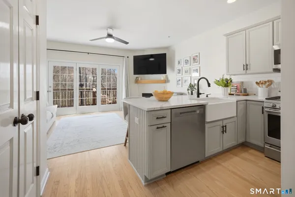 $475,000 | 570 Danbury Road, Unit 16, Ridgefield, CT 06877